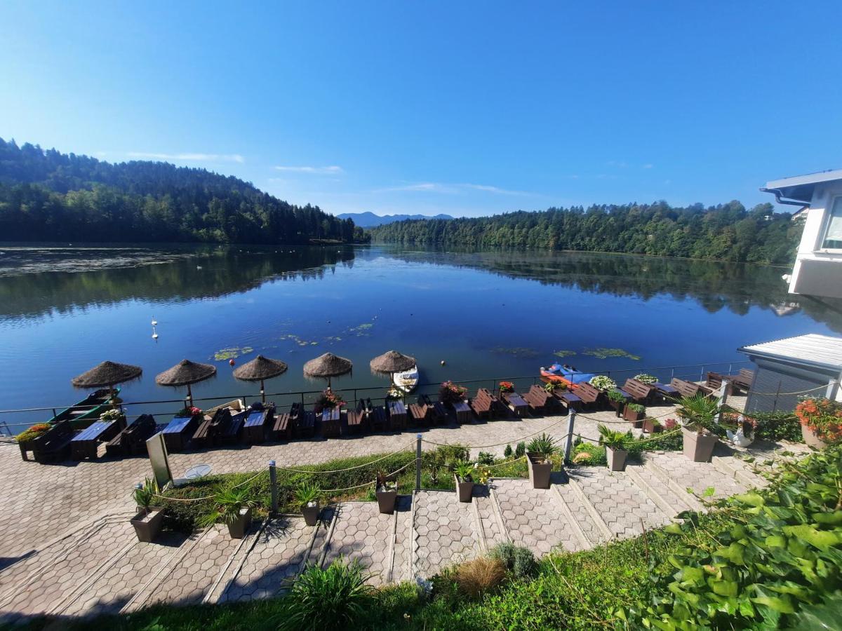 Bed and Breakfast Gostisce Jezero Medvode Exteriér fotografie